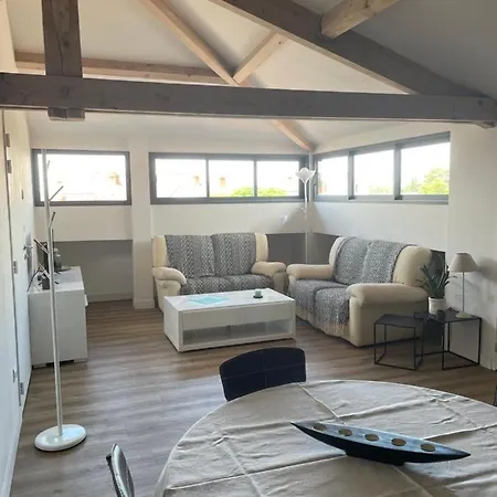 Loft Villebourbon 40 M2 Avec Parking Appartamento *