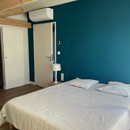 Les Voutes De Villebourbon Apartman