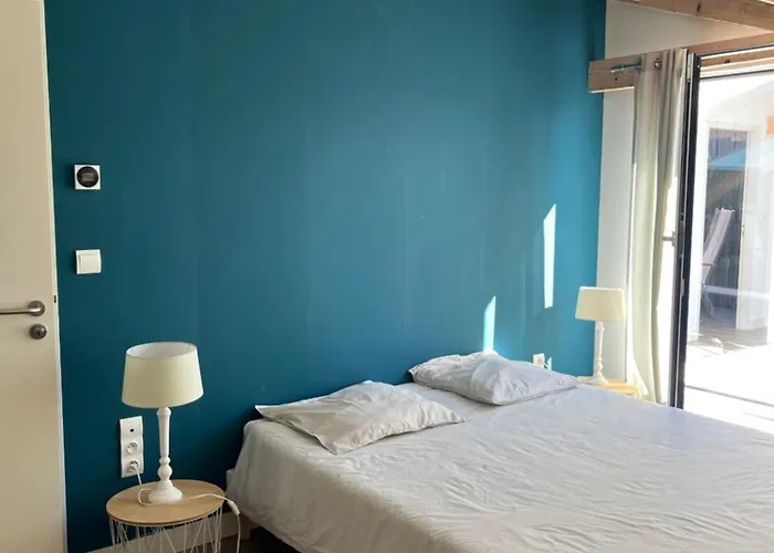 Les Voutes De Villebourbon